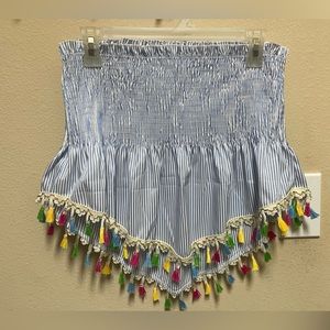 Colorful strapless top